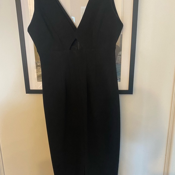Black Alice + Olivia dress with cutout sz 0 - Picture 2 of 3